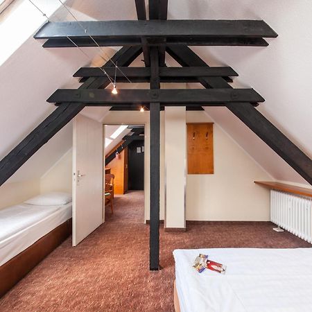 Novum Hotel Ahl Meerkatzen Köln Altstadt Exterior foto