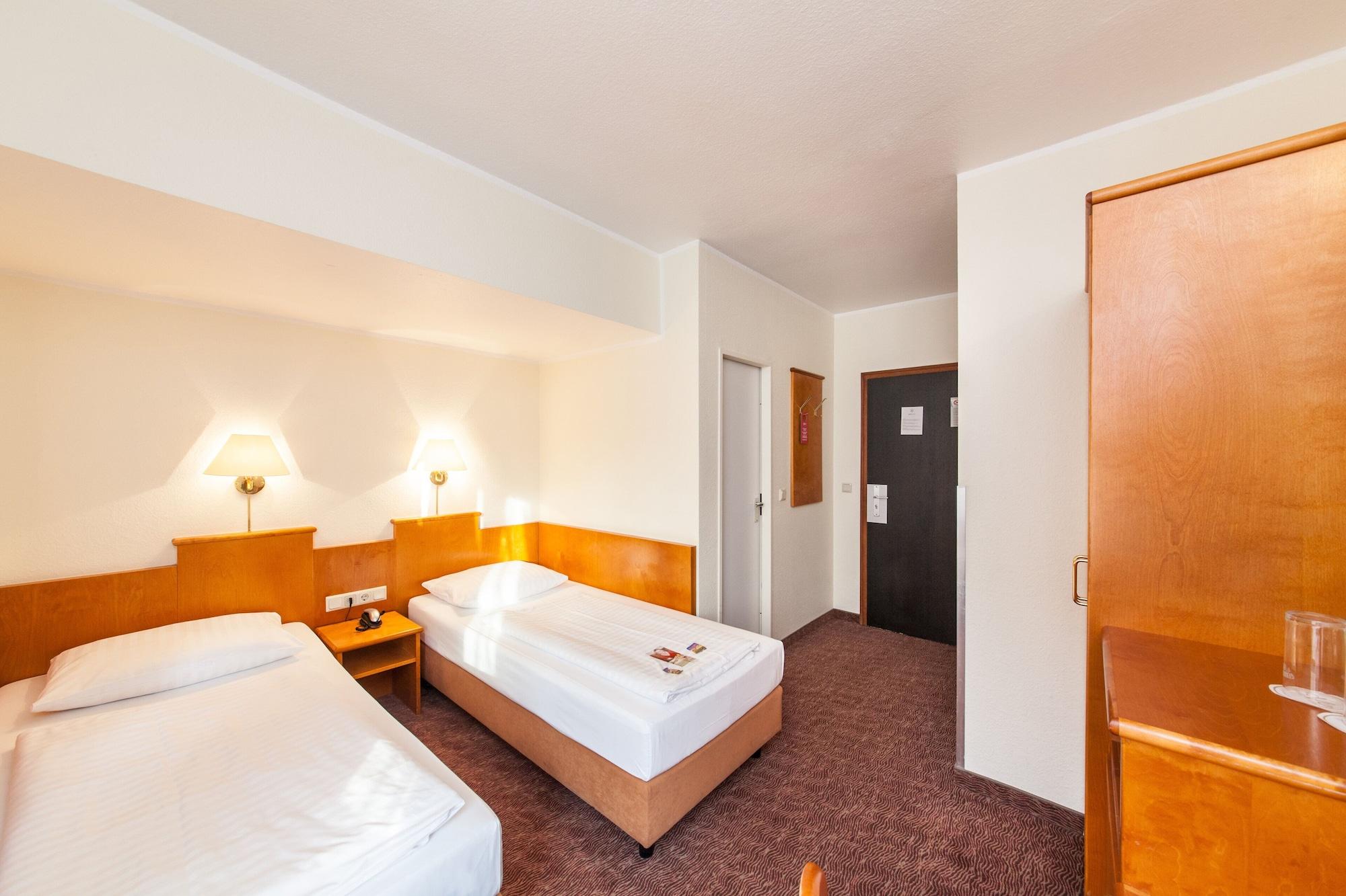 Novum Hotel Ahl Meerkatzen Köln Altstadt Exterior foto